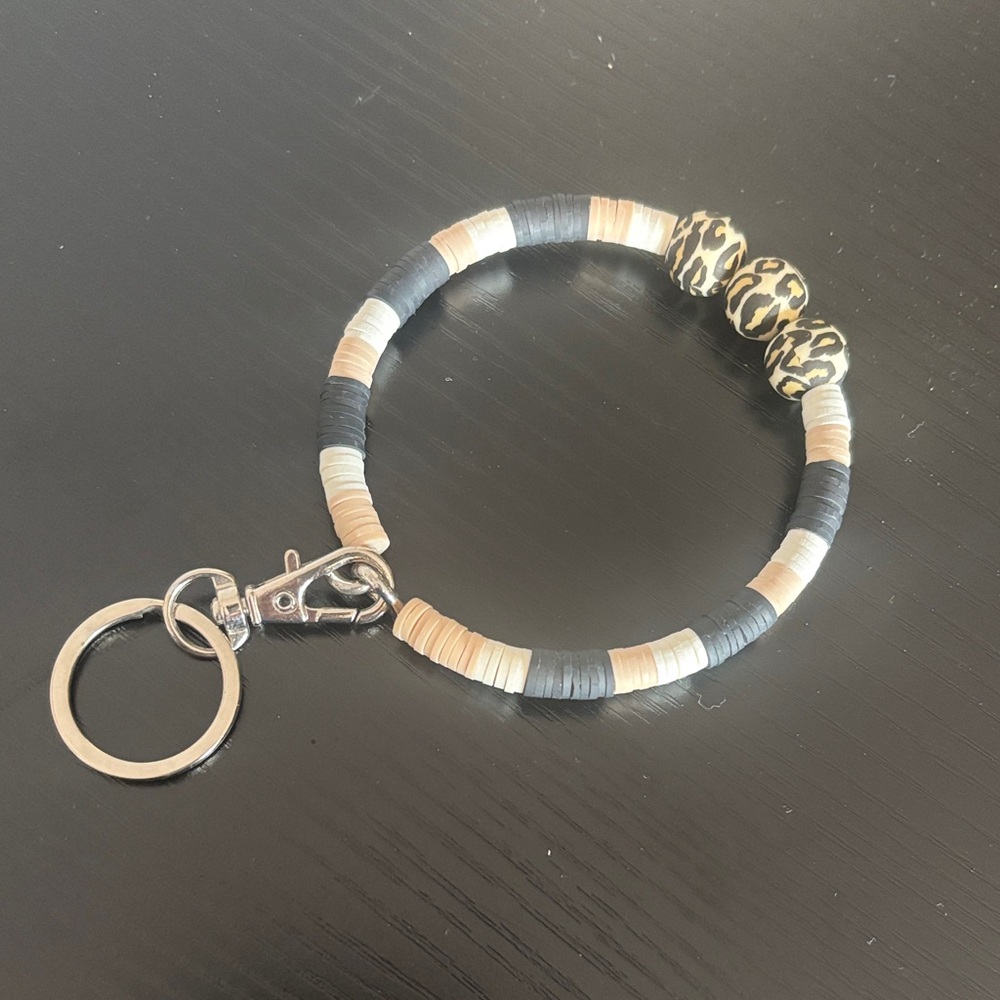 Beaded Keychain Bracelet with Leopard Accents